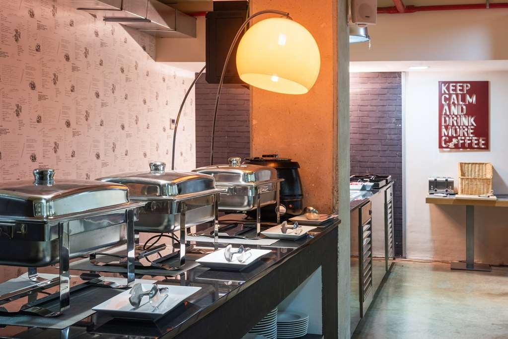 Tryp Airport Aparthotel Madri
